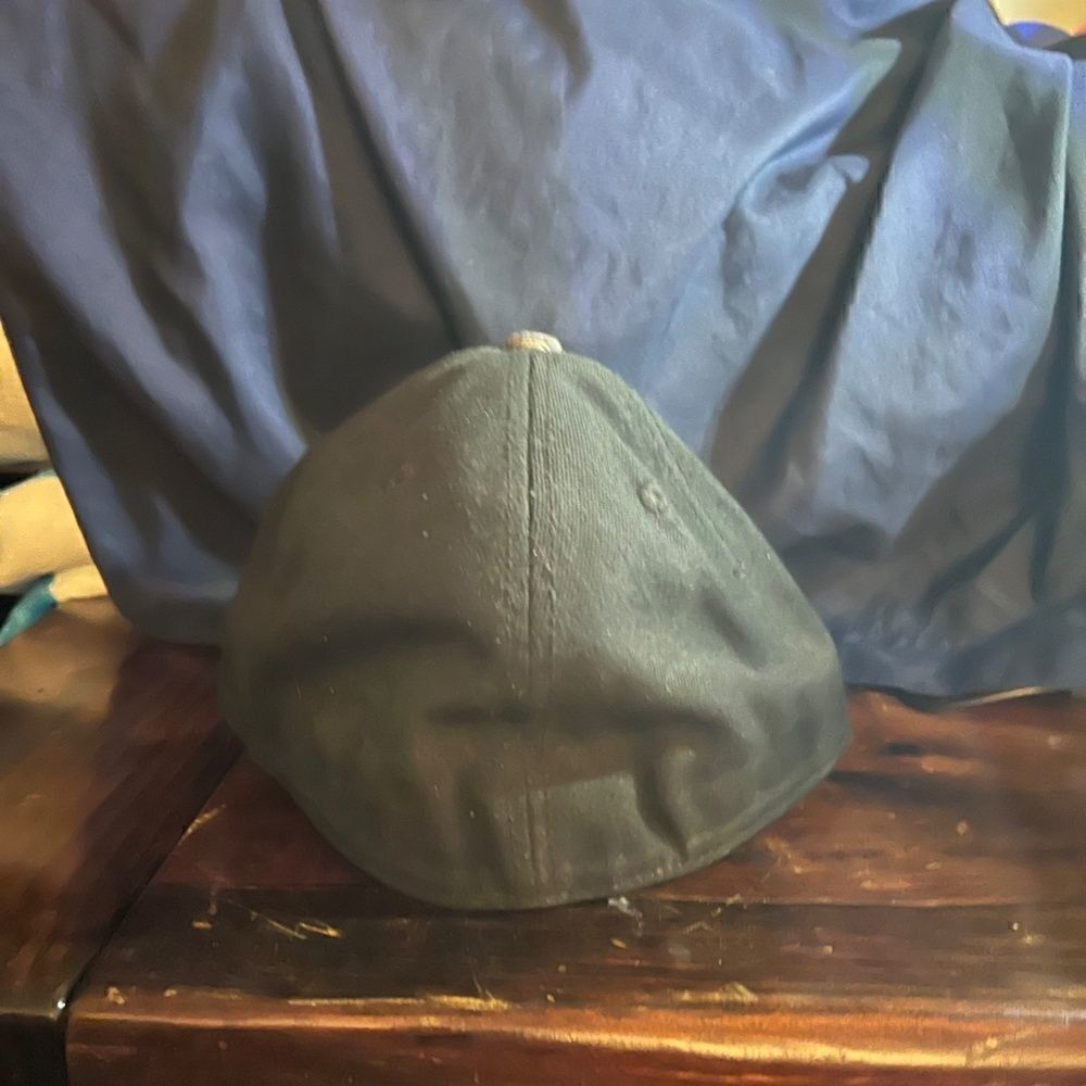 EUC DC HAT   - Picture 3 of 3